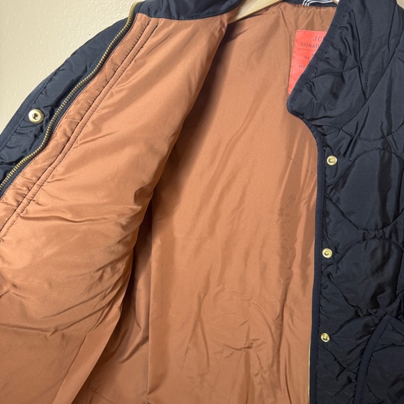 J.Crew Vest Women XL Black Signature Puffer Quilted Excursion Superwarm Full Zip - Picture 6 of 8